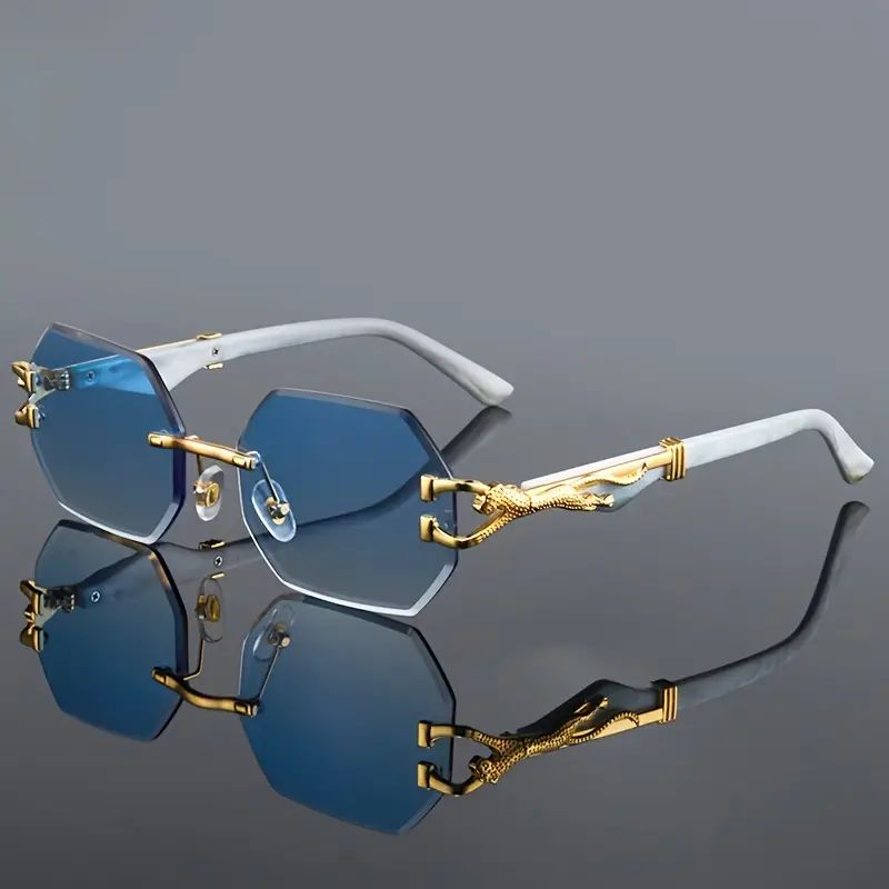 Lunettes de soleil léopard classiques