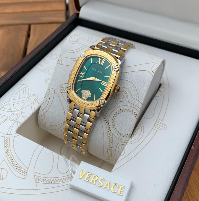 Montre-bracelet Versace pour femmes