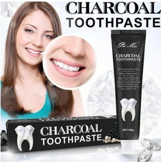 Dentifrice au charbon actif pour le blanchiment et les soins dentaires.