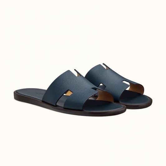 Sandales hermes en cuir pour hommes.