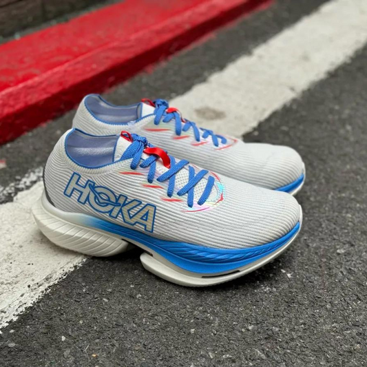 Chaussures de course Hoka Cielo X1