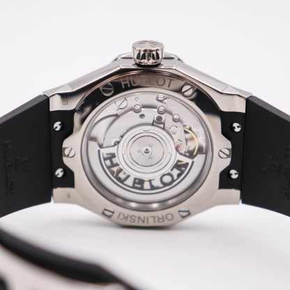 HUBLOT - Montre contemporaine toute neuve.