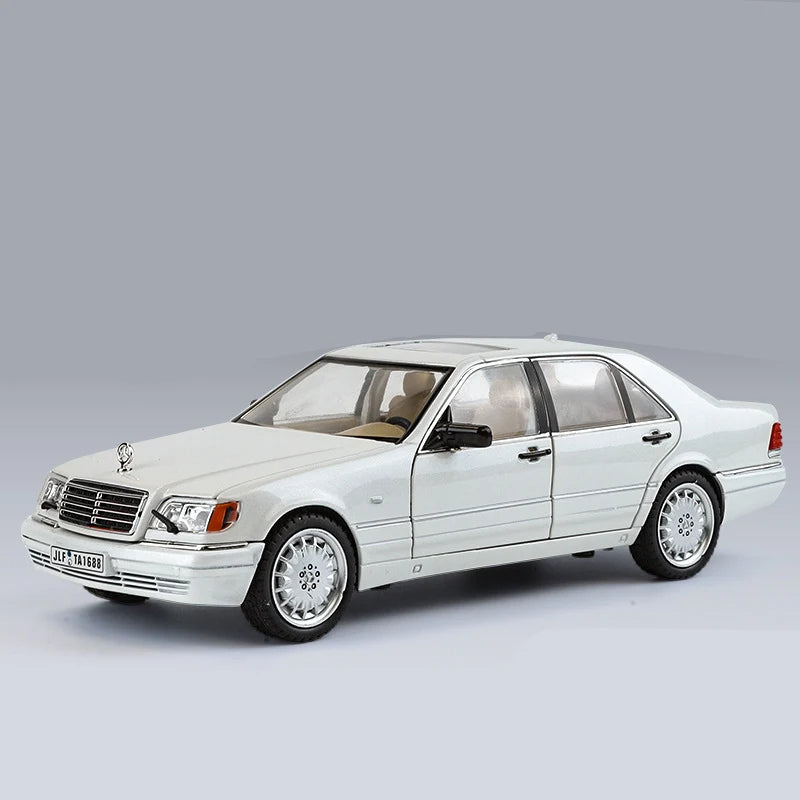 Mercedes-Benz W140 320SEL